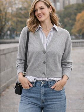 J.Crew 100% Cashmere Cropped Cardigan | Gray Button Front | Size Small